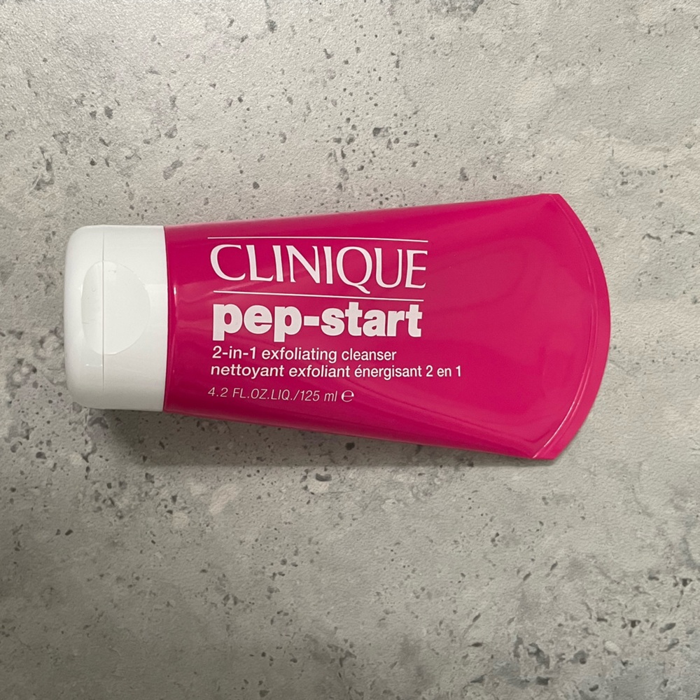 New Clinique Pep Start Exfoliating Cleanser